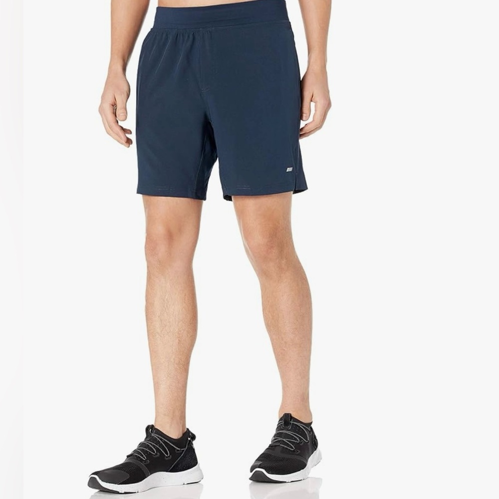 Amazon Essentials Mens Woven Stretch 7" Training Short XXL.